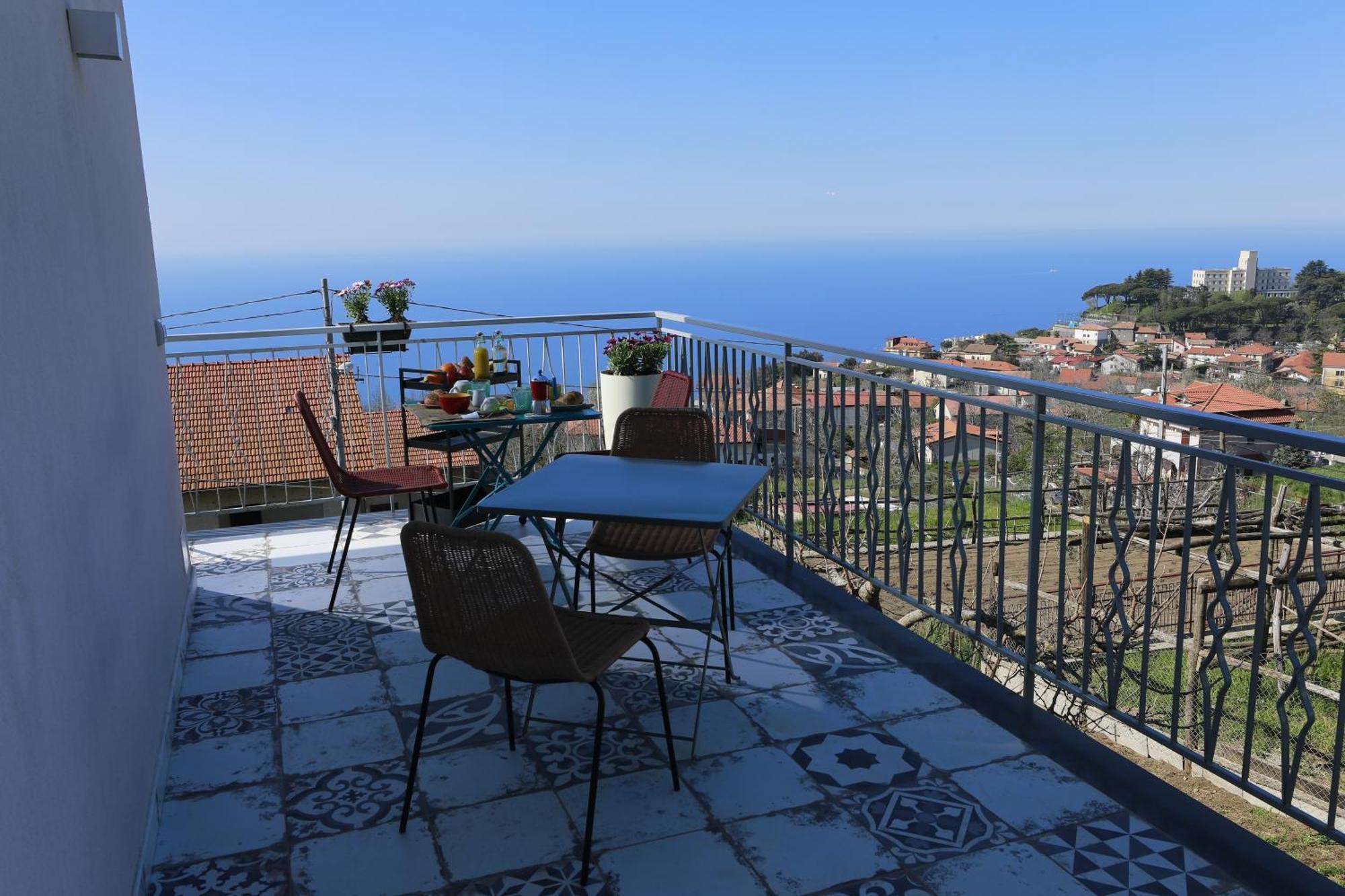Plein Sud Agerola Bed & Breakfast San Lazzaro di Agerola Exterior photo